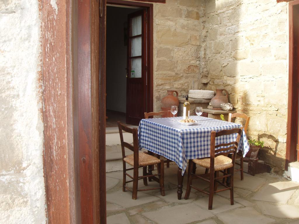 Niovi House Διαμέρισμα Τόχνη Εξωτερικό φωτογραφία