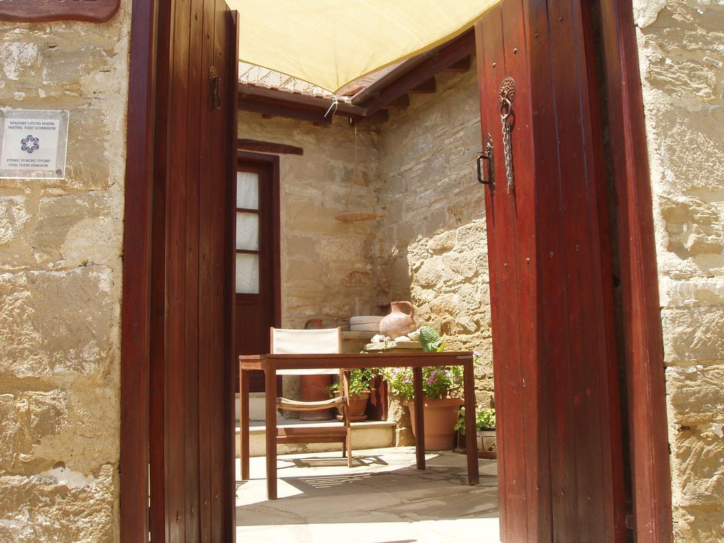 Niovi House Διαμέρισμα Τόχνη Εξωτερικό φωτογραφία